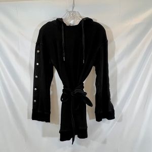 Pam & Gela Hoodie Tie Dress Long Snap Sleeves - P